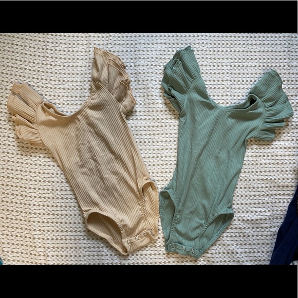 Papper Apparel 2T ruffle tops - never been worn - Picture 3 of 3